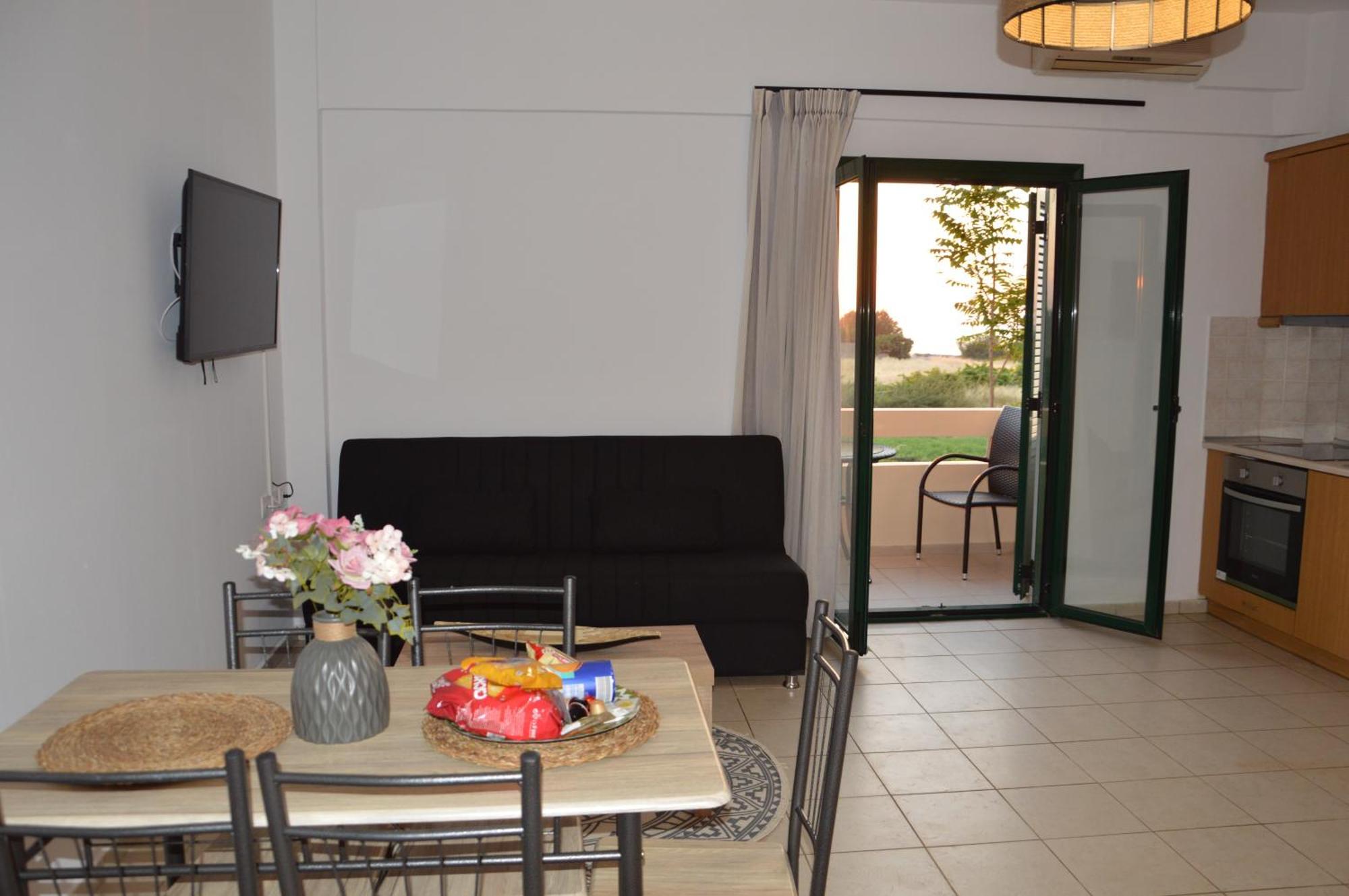 Sea Melody Apartments Stavromenos  Exterior photo